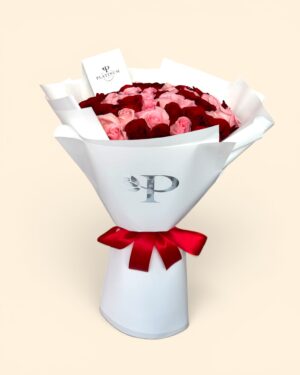 50 rosas combinadas
