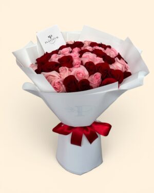 50 rosas combinadas