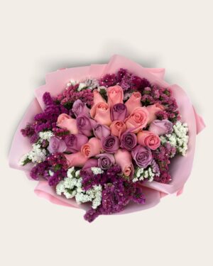 24 rosas de colores pasteles con leticia