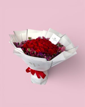 50 Rosas Rojas con Leticia