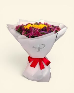 12 rosas combinadas y 3 girasoles con leticia