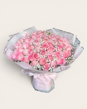 75 Rosas rosas con gypso