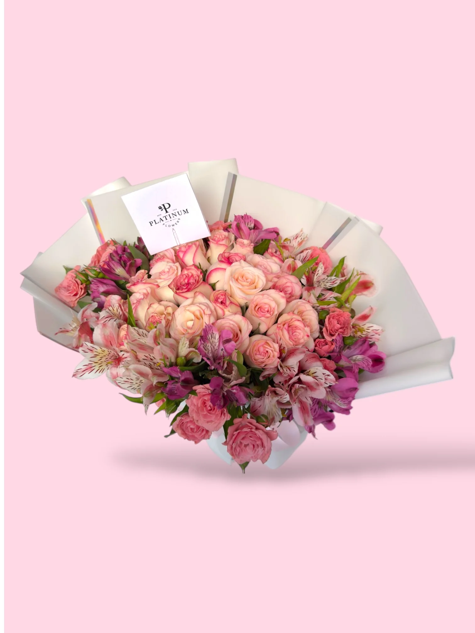 24 Rosas dovela con astromelia y mini rosa - Imagen 2