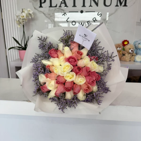 36 Rosas De Colores Con Limonium - Imagen 4