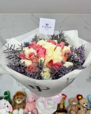 36 Rosas De Colores Con Limonium