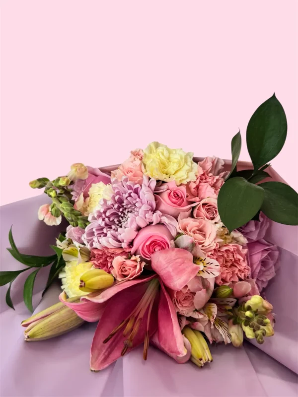 Mix de rosas, roxanas, claveles y lilis - Imagen 4