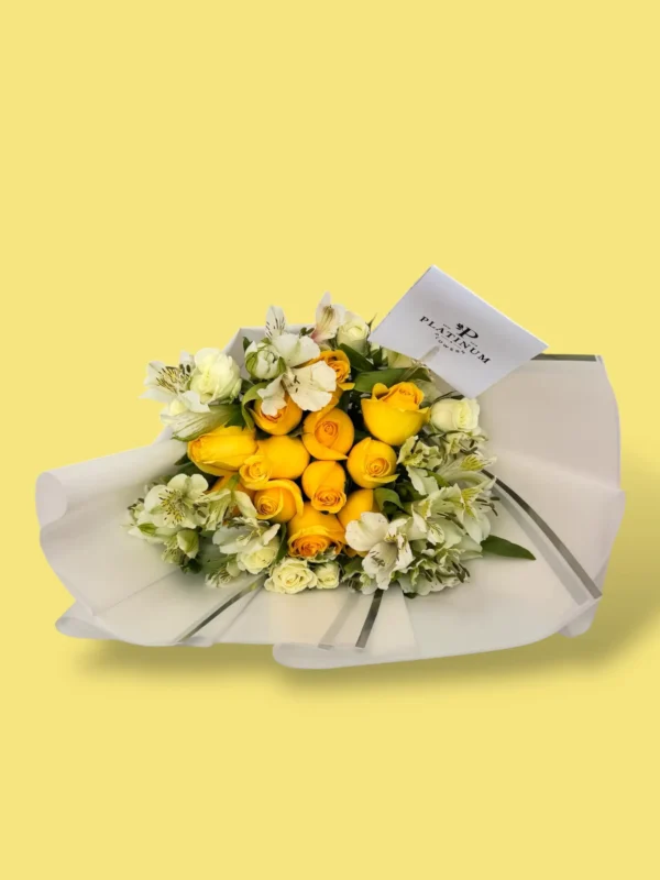 12 Rosas Amarillas Con Astromelia Y Mini Rosas - Imagen 4