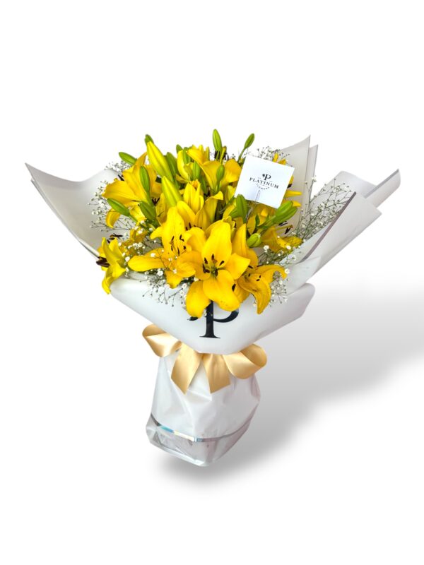 Bouquet de lilis amarillas platinum