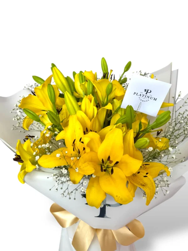 Bouquet de lilis amarillas platinum - Imagen 2