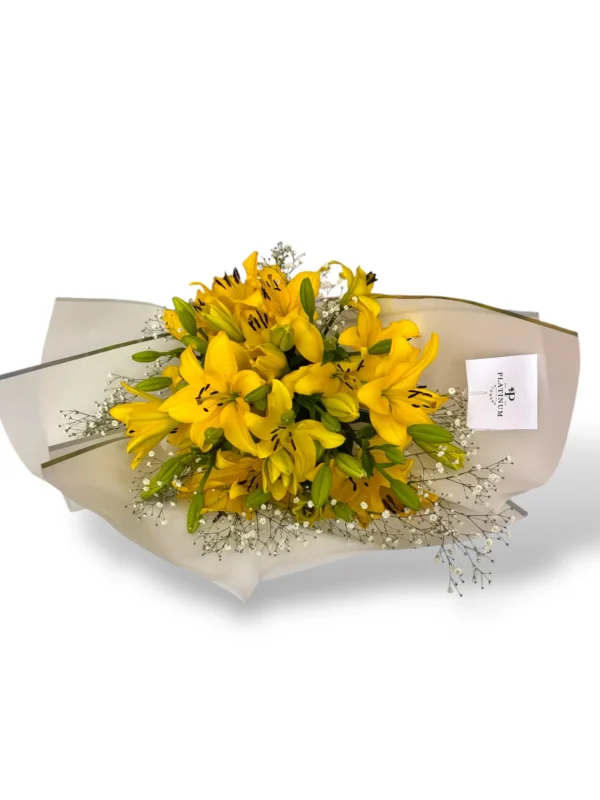 Bouquet de lilis amarillas platinum - Imagen 4
