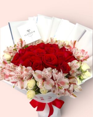 24 Rosas Rojas Con Astromelia Y Mini Rosa